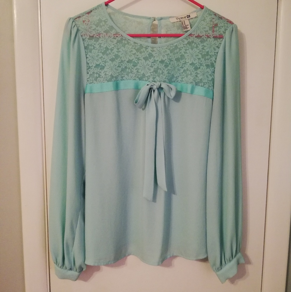 Lace and bow blouse with gold button detail